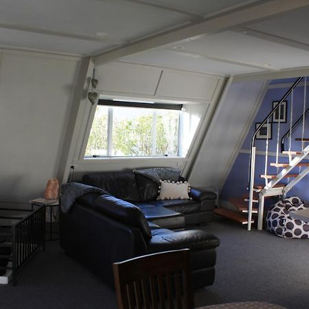 Classic A-Frame On Milford Te Anau Eksteriør billede